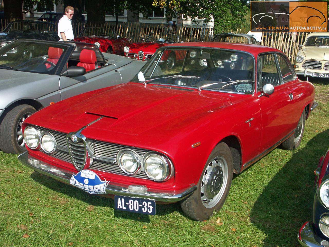 Alfa Romeo 2600 Sprint (6).jpg 251.2K